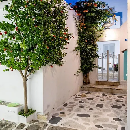 Pelican فندق باروس