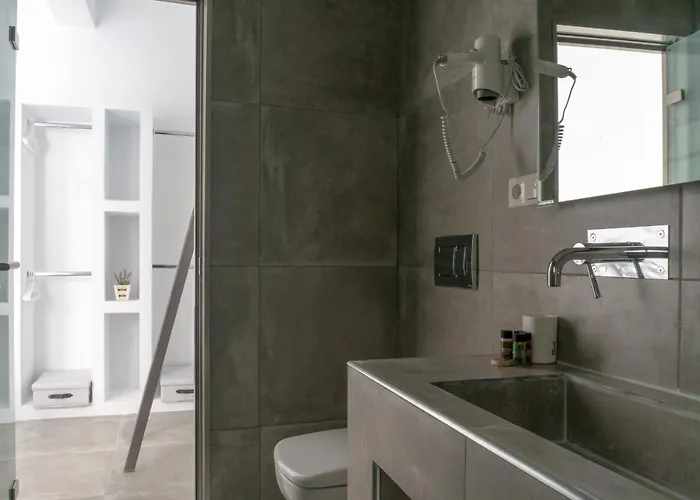 Pelican 2* باروس